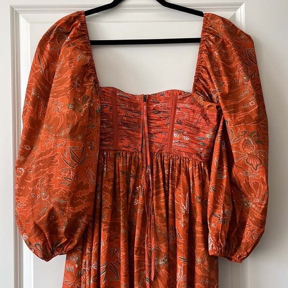 graphic-print square-neck midi dress - Picture 10 of 11